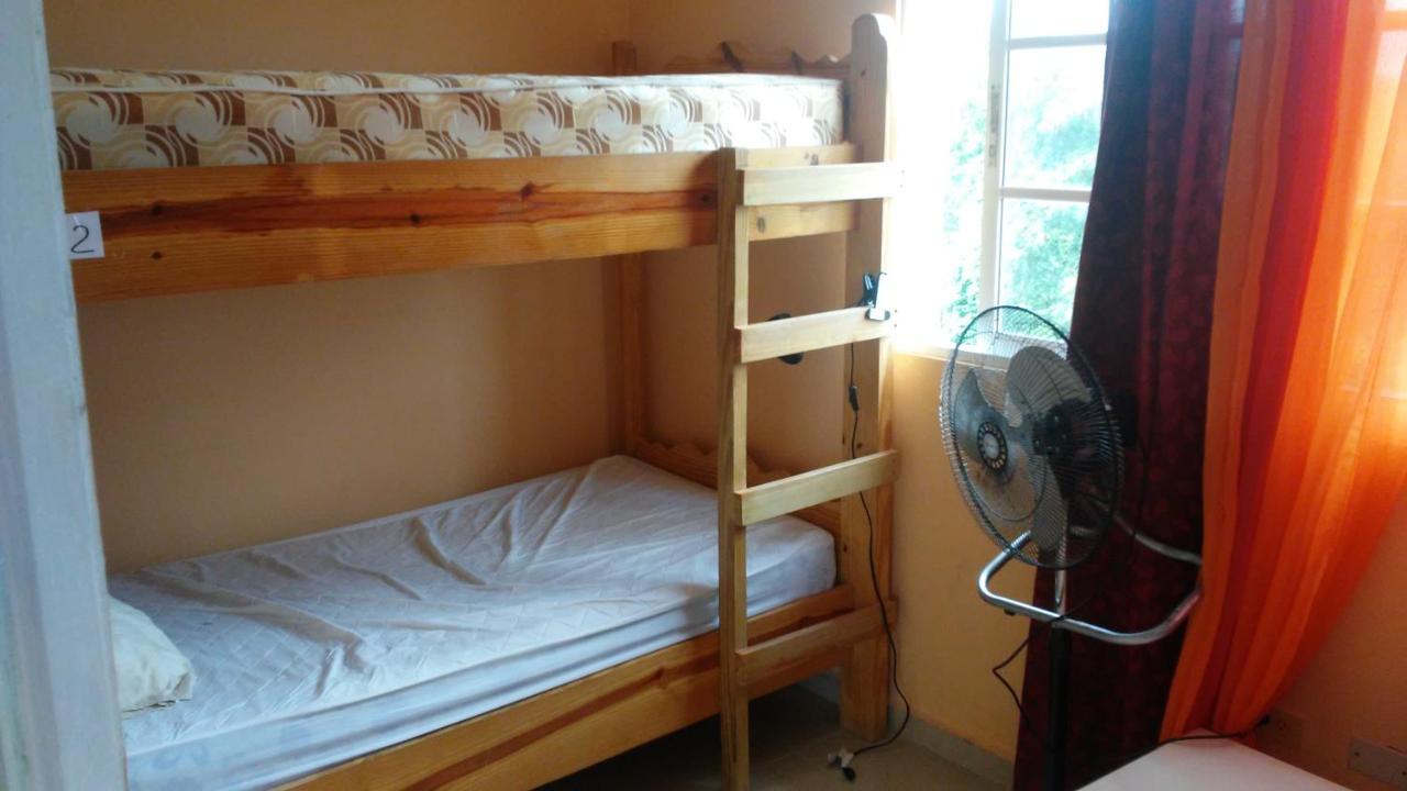 White Sands Hostel Punta Cana Extérieur photo